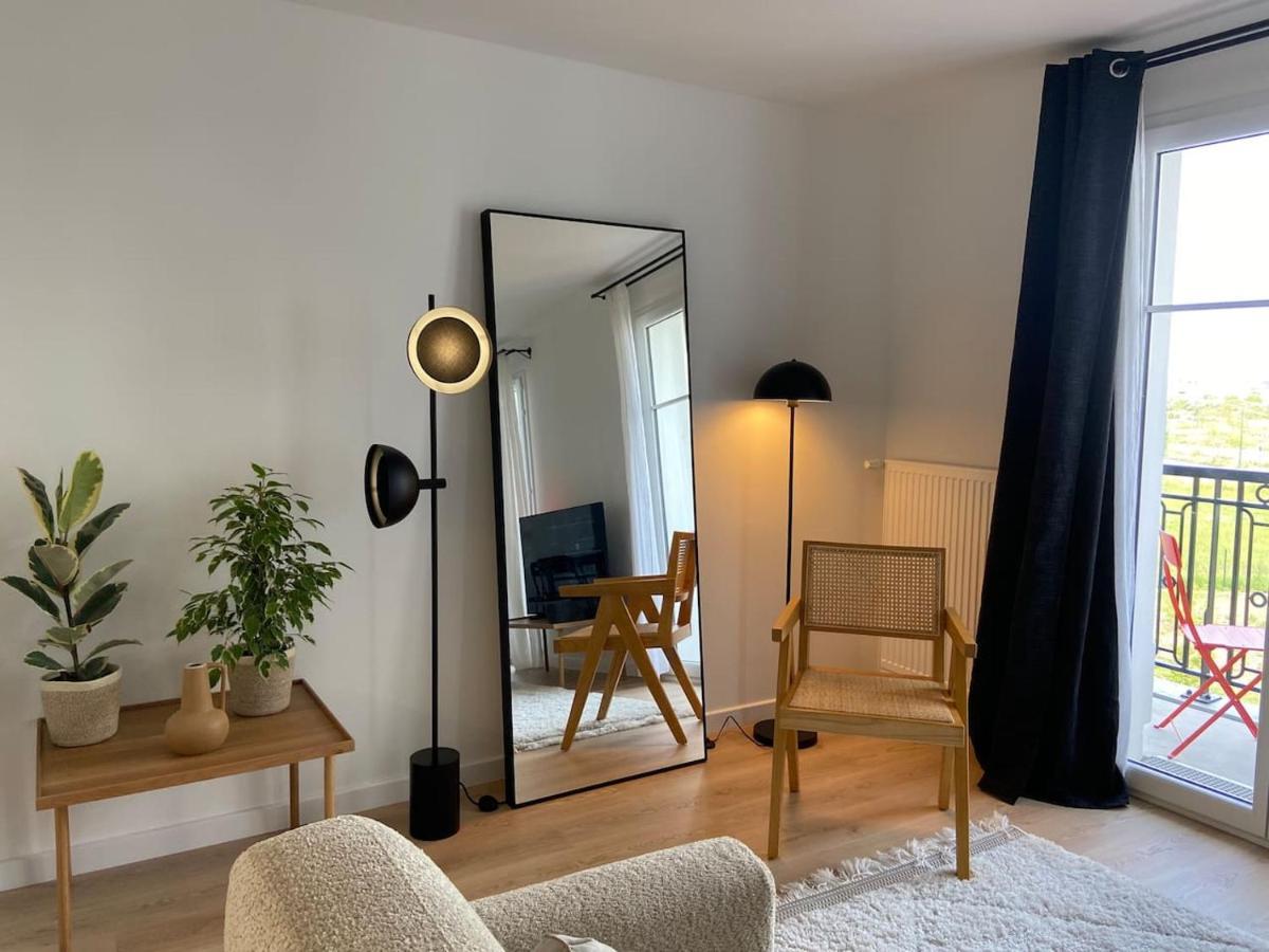 세리스 Disneyland Minimalist Lifestyle - 5 Pax 아파트 외부 사진