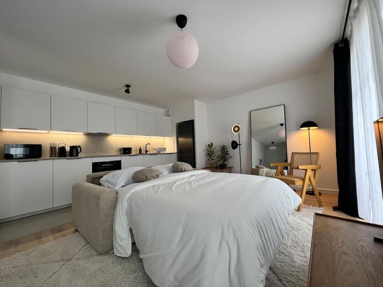 세리스 Disneyland Minimalist Lifestyle - 5 Pax 아파트 외부 사진